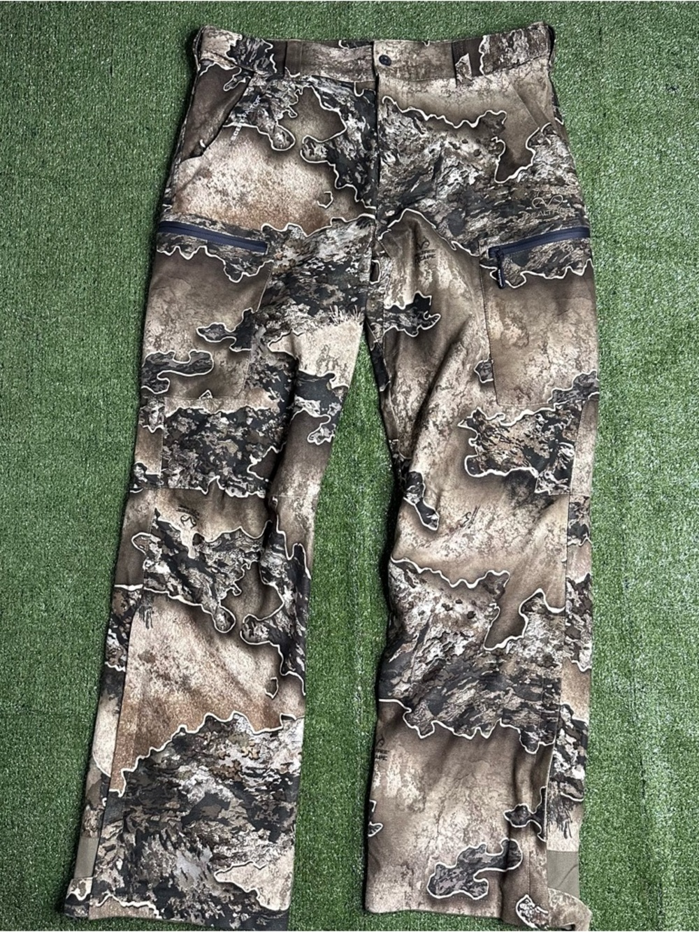 Men’s realtree camo scent factor hunting softshell fleece cargo pants medium